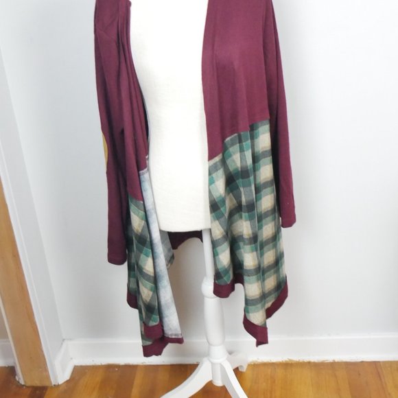Entro Maroon with Green Plaid and Tan Elbow Patch Open Cardigan Medium - Picture 3 of 11